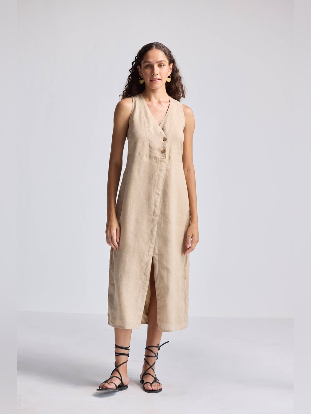 Reistor Straight Dress with Front Slit in
Neutral Beige Hemp, Size Small